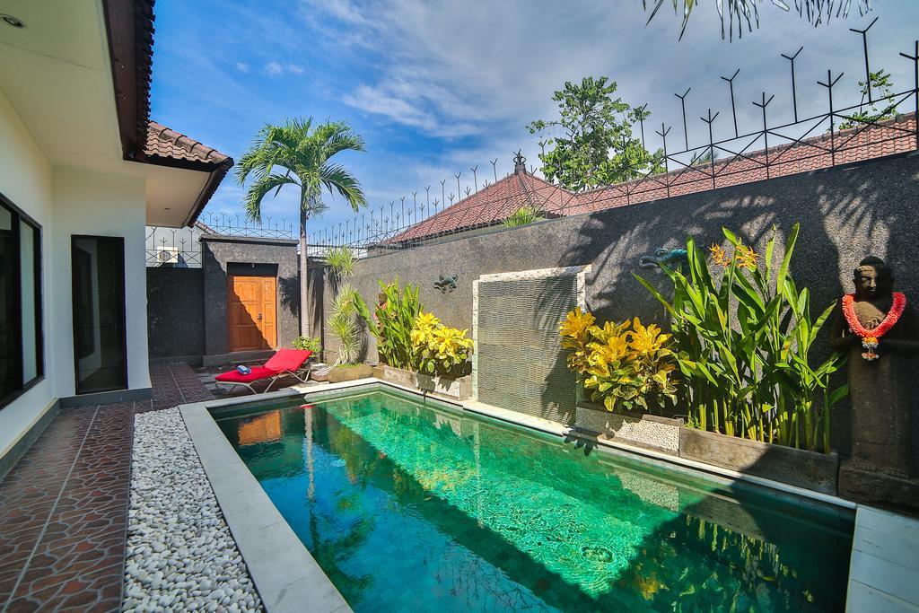 Bali Cinta Villa Seminyak  Exterior photo