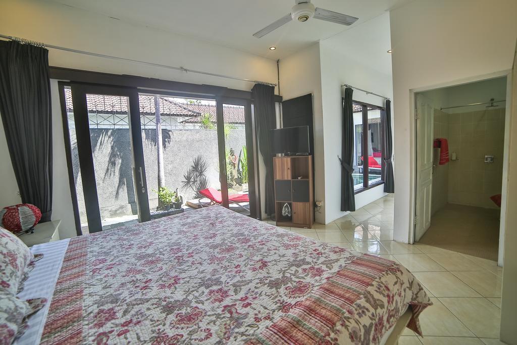 Bali Cinta Villa Seminyak  Exterior photo