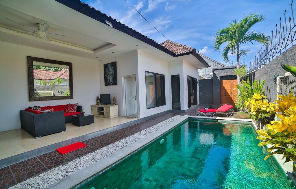 Bali Cinta Villa Seminyak  Exterior photo